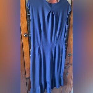 Marycrafts SZ 16 navy cap-sleeved silky midi with fishtail hem dress